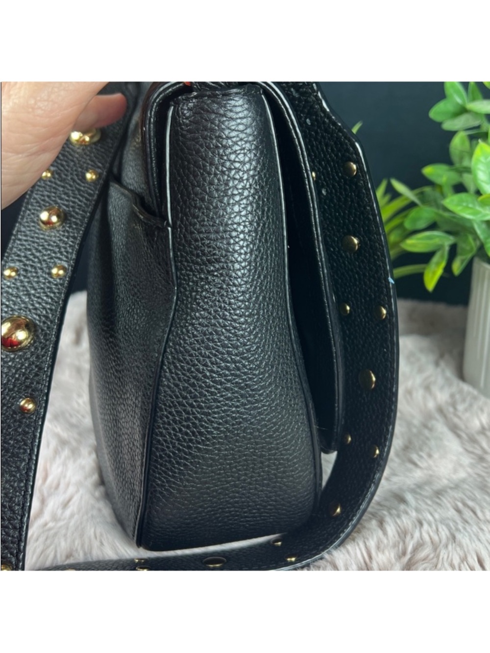 🖤✨Michael Kors Hayes Pebbled Leather Crossbody with Studded Strap NWOT✨🖤 - Picture 4 of 11